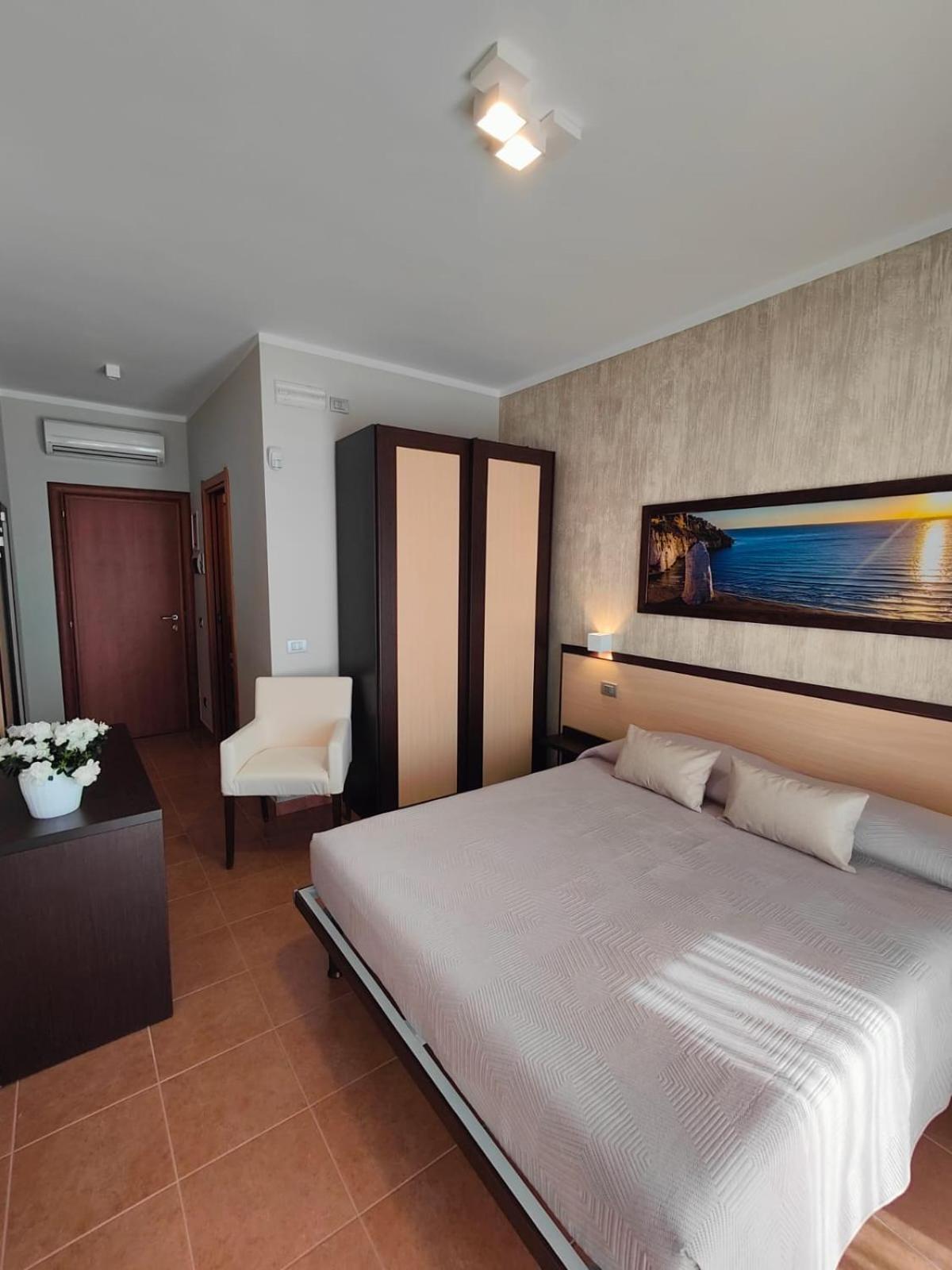 Villa Fenice Bed & Breakfast Βιέστε Εξωτερικό φωτογραφία