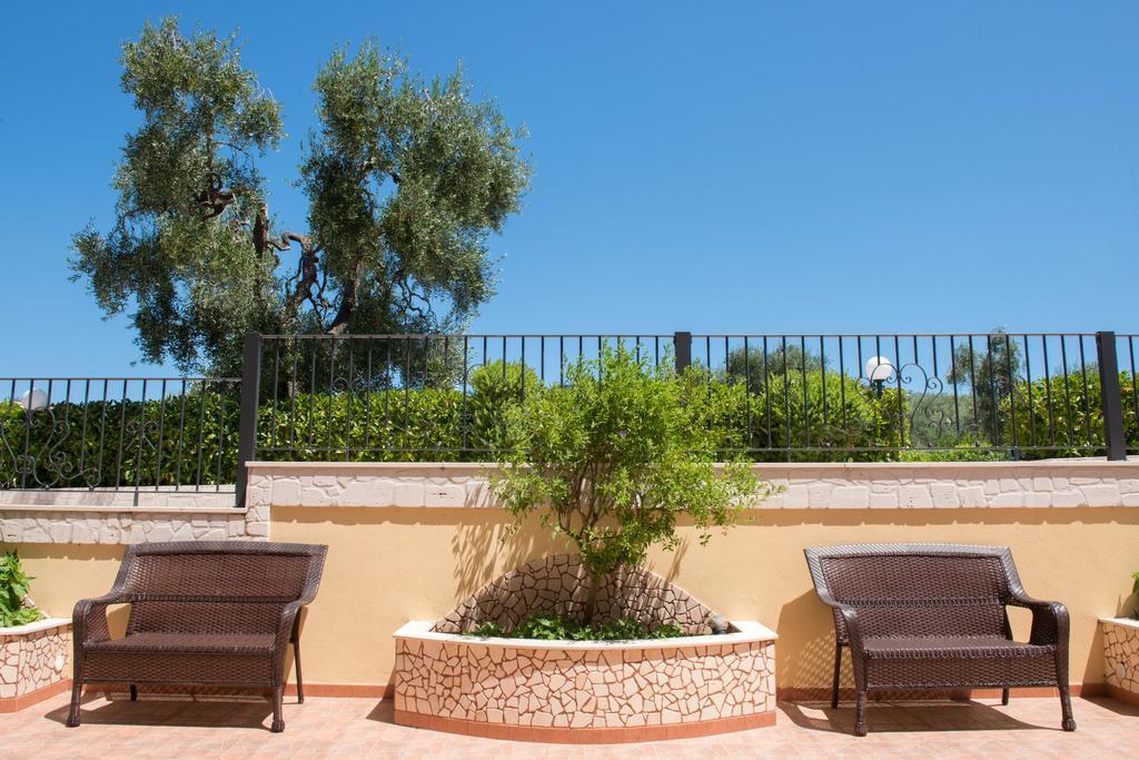 Villa Fenice Bed & Breakfast Βιέστε Εξωτερικό φωτογραφία